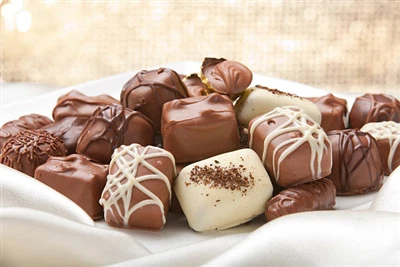 ما هو بديل جيد للسكر في الشوكولاتة؟